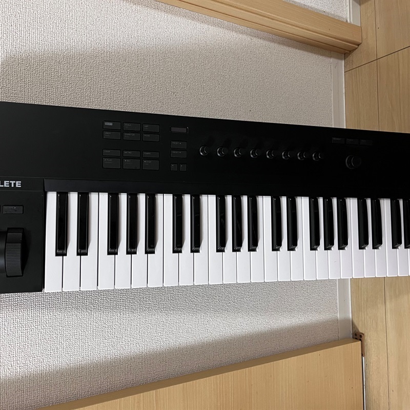 Native Instruments KOMPLETE KONTROL A49の画像